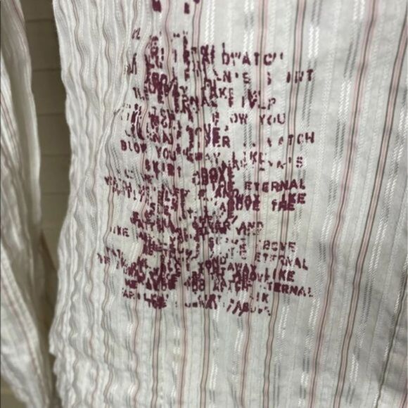 American Heritage Women’s Graphic Button Down - Picture 6 of 7